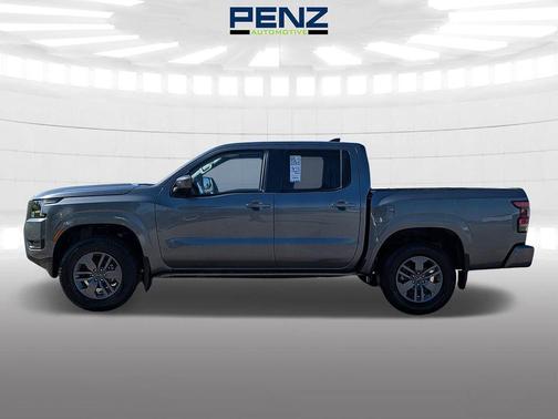Gun Metallic 2025 Nissan Frontier SV