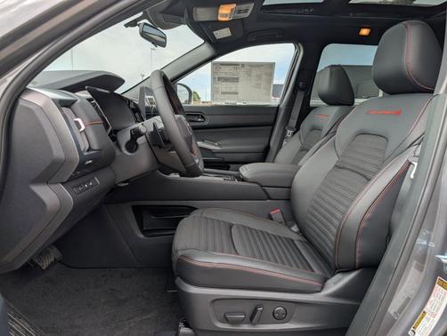 Gun Metallic 2026 Nissan Pathfinder Rock Creek