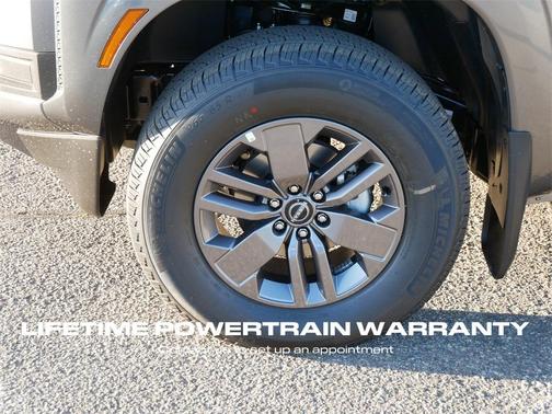 2026 Nissan Frontier SV