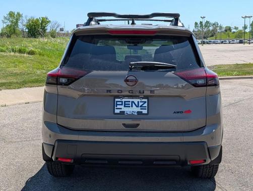 Baja Storm 2026 Nissan Rogue Rock Creek