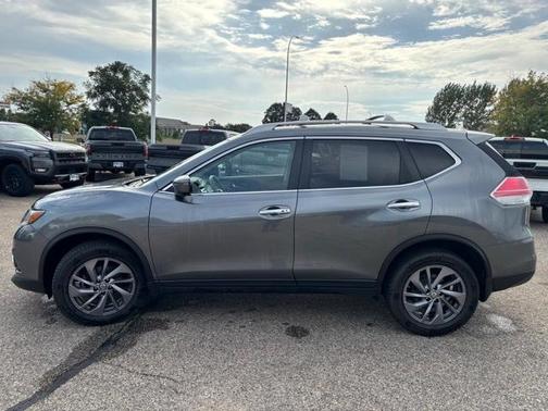 2016 Nissan Rogue SL