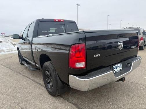 2016 RAM 1500 SLT