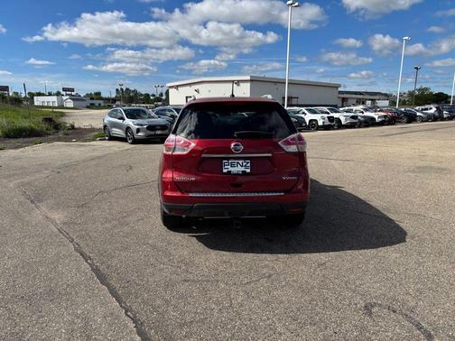 Cayenne Red 2015 Nissan Rogue SV
