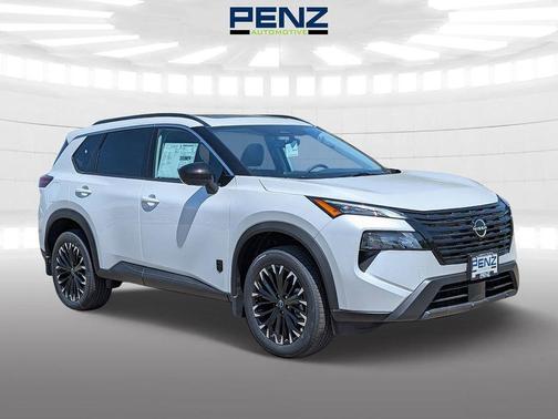 Everest White P 2026 Nissan Rogue Dark Armor