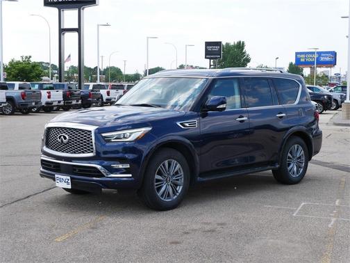 2024 INFINITI QX80 Luxe