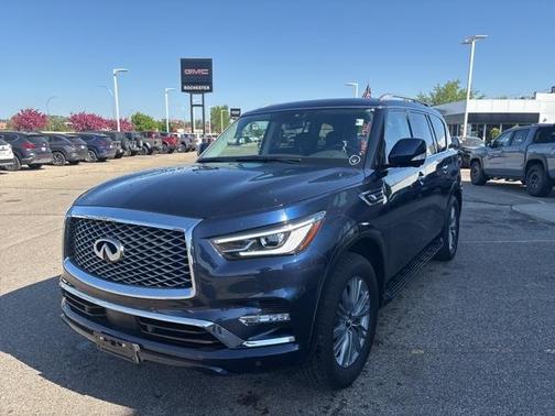 2024 INFINITI QX80 Luxe