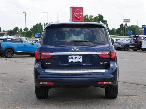 2024 INFINITI QX80 Luxe