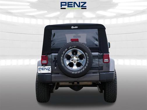 2018 Jeep Wrangler JK Unlimited Sahara