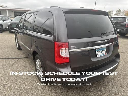 2014 Chrysler Town & Country Touring-L