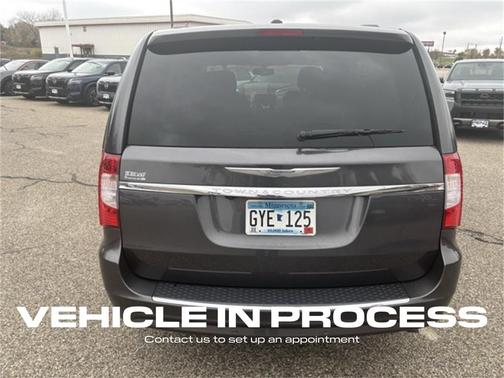 2014 Chrysler Town & Country Touring-L
