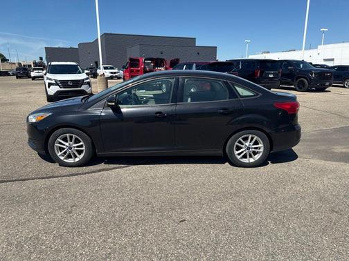 Tuxedo Black 2015 Ford Focus SE