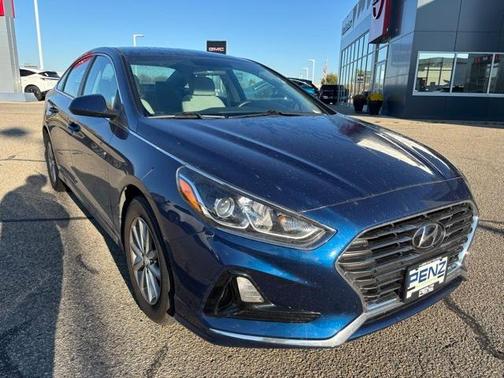 2018 Hyundai SONATA SE