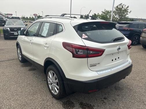 2020 Nissan Rogue Sport SV