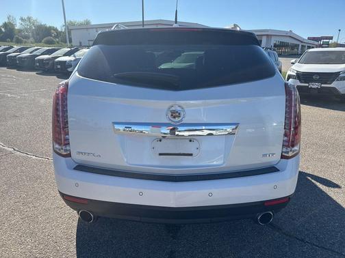 Platinum Ice Tri-Coat 2014 Cadillac SRX Luxury Collection