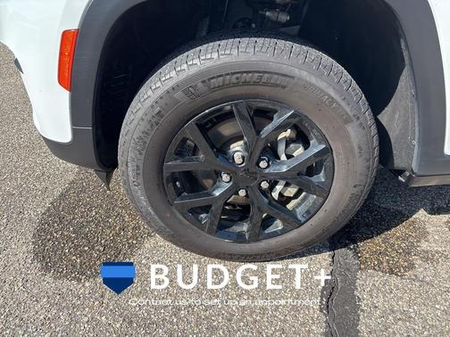 2024 Jeep Grand Cherokee Laredo