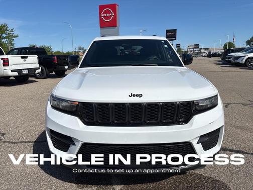2024 Jeep Grand Cherokee Laredo