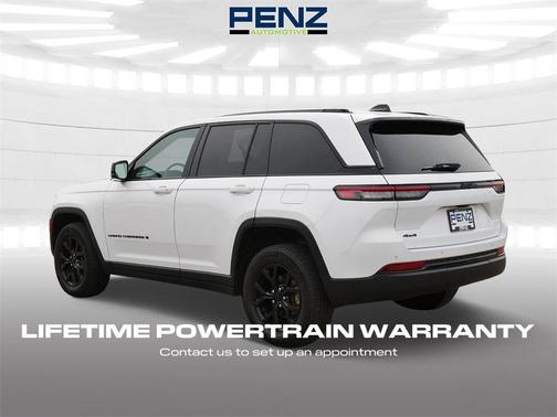 2024 Jeep Grand Cherokee Laredo