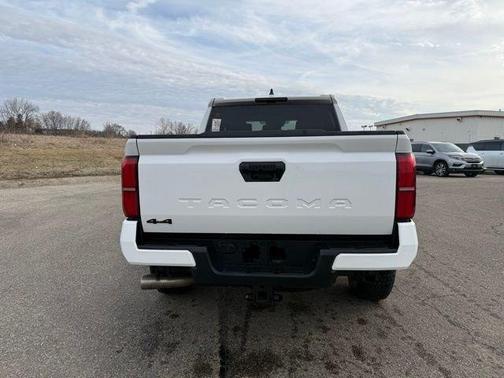 2024 Toyota Tacoma TRD Off Road