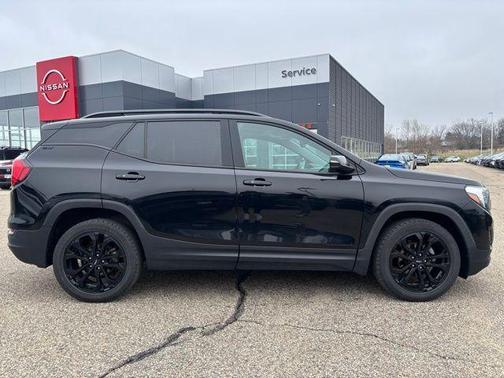 Ebony Twilight Metallic 2020 GMC Terrain SLT