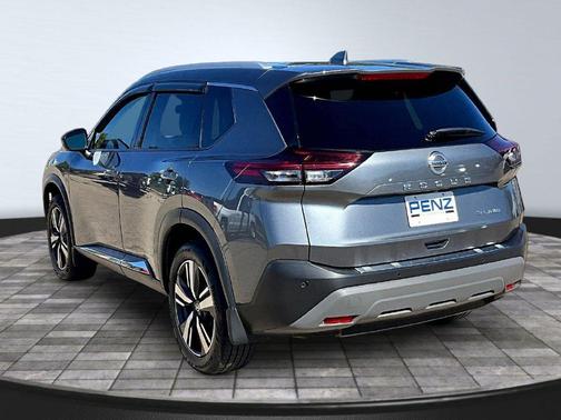 Gun Metallic 2021 Nissan Rogue SL