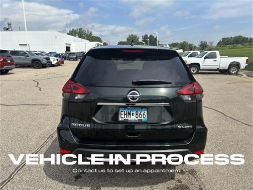 2020 Nissan Rogue SL