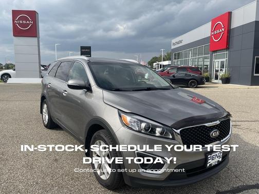 2017 Kia Sorento LX