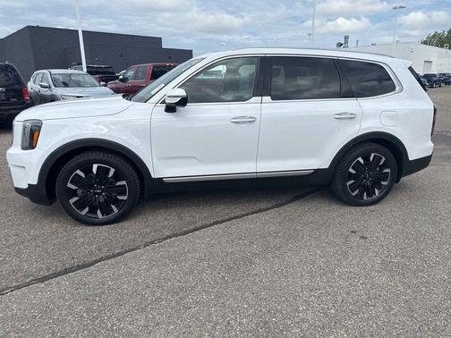 Glacial White Pearl 2023 Kia Telluride SX X-Line
