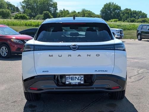 White / Black 2026 Nissan Murano Platinum