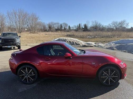 2025 Mazda MX-5 Miata RF Grand Touring