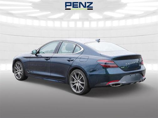 2024 Genesis G70 2.5T