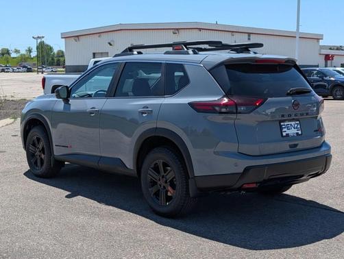 Boulder Gray Metallic 2026 Nissan Rogue Rock Creek