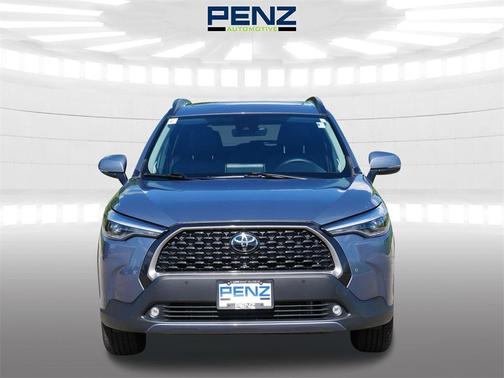 2022 Toyota Corolla Cross XLE