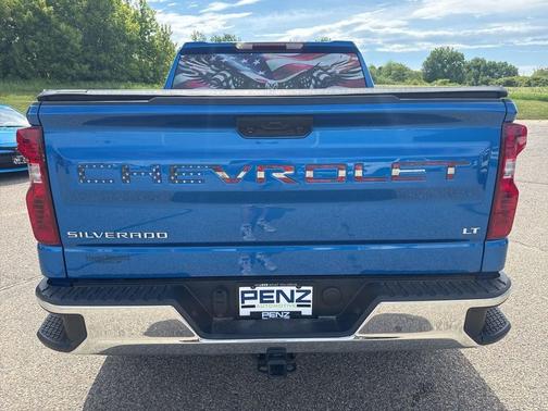 Glacier Blue Metallic 2022 Chevrolet Silverado 1500 LT