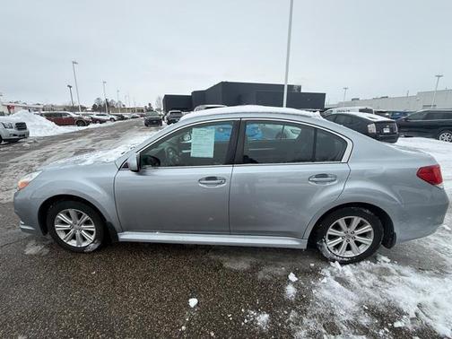 2012 Subaru Legacy 2.5i Premium