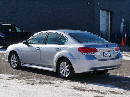 2012 Subaru Legacy 2.5i Premium