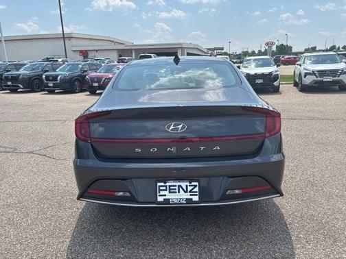 2020 Hyundai SONATA SE