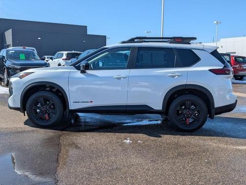 2025 Nissan Rogue Rock Creek