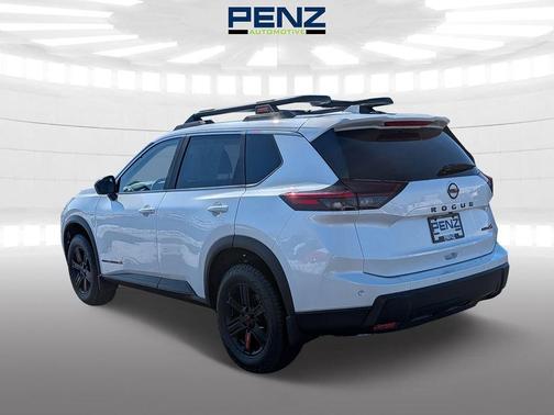 2025 Nissan Rogue Rock Creek