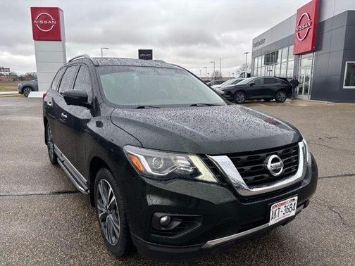 Midnight Pine Metallic 2019 Nissan Pathfinder Platinum