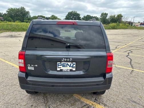 Maximum Steel Metallic 2014 Jeep Patriot Sport