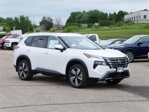 2025 Nissan Rogue SL