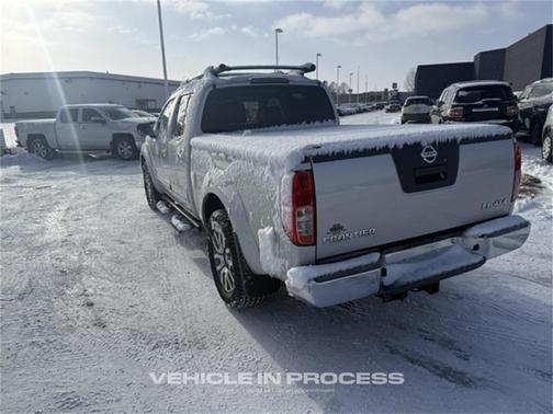2009 Nissan Frontier LE Crew Cab