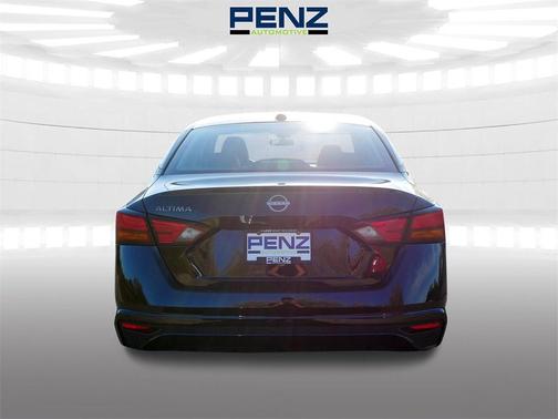2025 Nissan Altima S