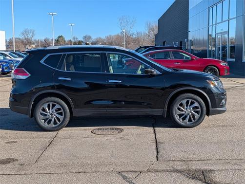 2015 Nissan Rogue SL