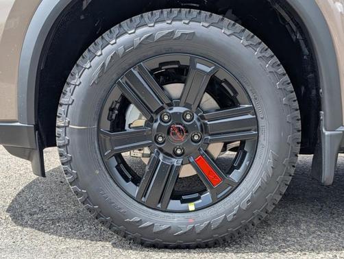 Baja Storm 2026 Nissan Rogue Rock Creek
