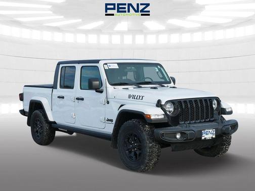 2021 Jeep Gladiator Sport