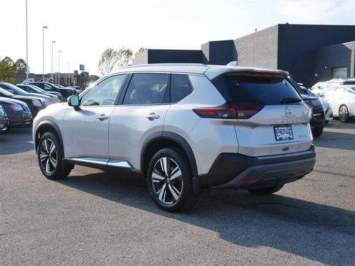 2021 Nissan Rogue SL