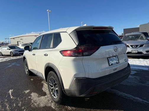 2021 Nissan Rogue S