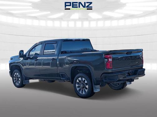 2023 Chevrolet Silverado 2500 Custom