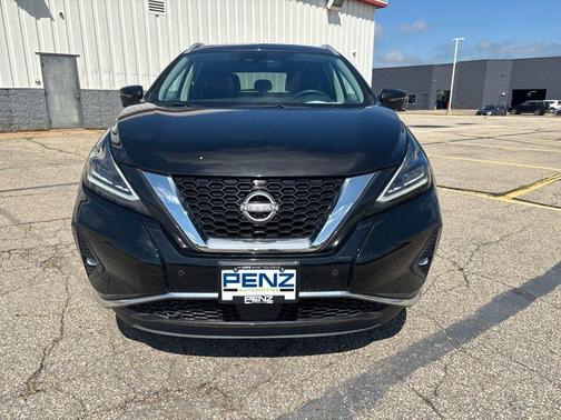 Black 2024 Nissan Murano SL